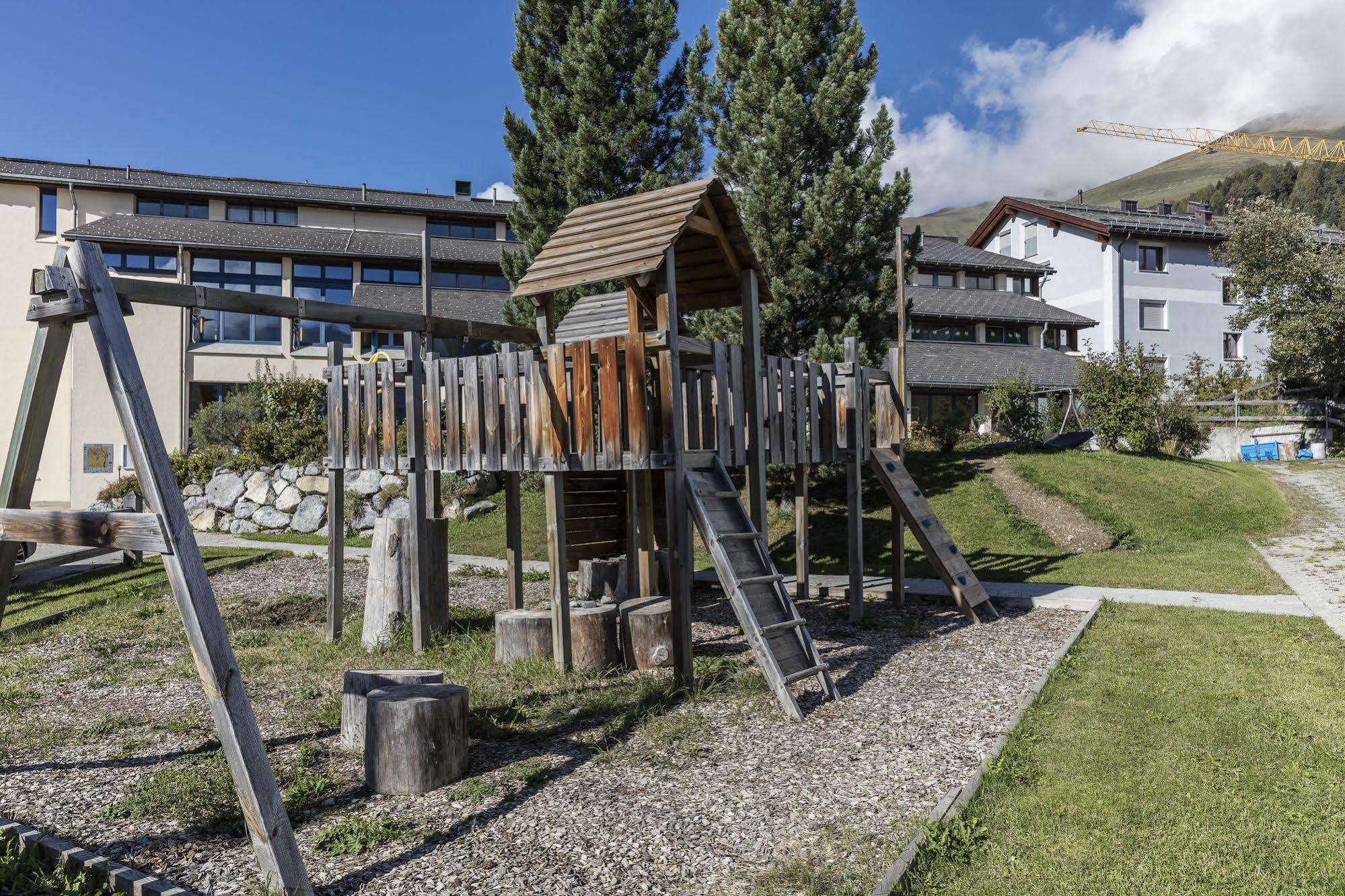 Gaestehaus Convict Zuoz Extérieur photo
